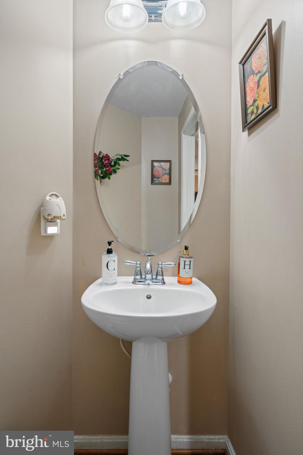 3368 Eagle Ridge Drive Woodbridge, VA 22191 - Photo 7 of 50 Half bath