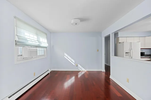 $4,450 | 407 Manila Avenue, Unit 2, Jersey City, NJ 07302