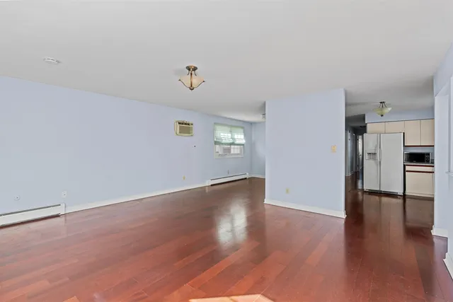 $4,450 | 407 Manila Avenue, Unit 2, Jersey City, NJ 07302