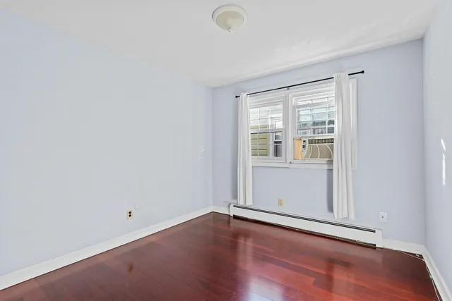 $4,450 | 407 Manila Avenue, Unit 2, Jersey City, NJ 07302