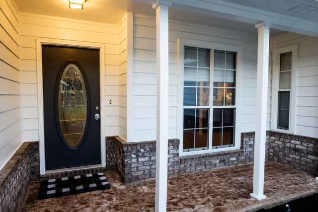 $334,900 | 339 Michael Circle, Mary Esther, FL 32569