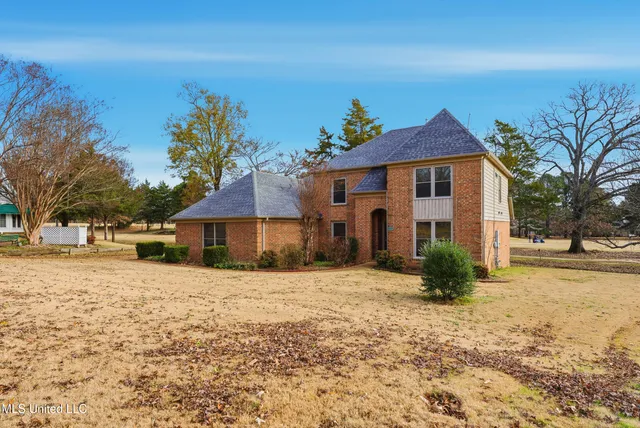 $349,000 | 9429 Laurel Hill South, Olive Branch, MS 38654