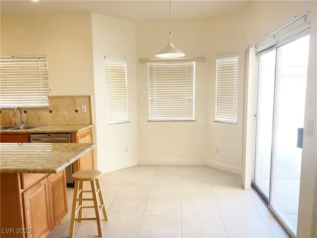 $2,200 | 8732 Point Kristi Circle, Las Vegas, NV 89147