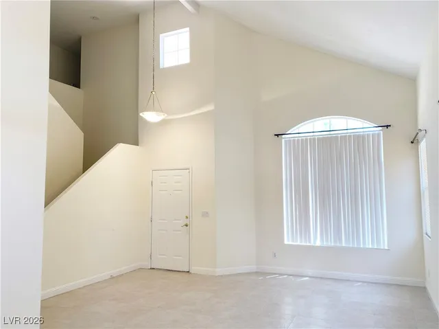 $2,200 | 8732 Point Kristi Circle, Las Vegas, NV 89147