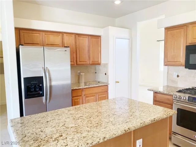 $2,200 | 8732 Point Kristi Circle, Las Vegas, NV 89147