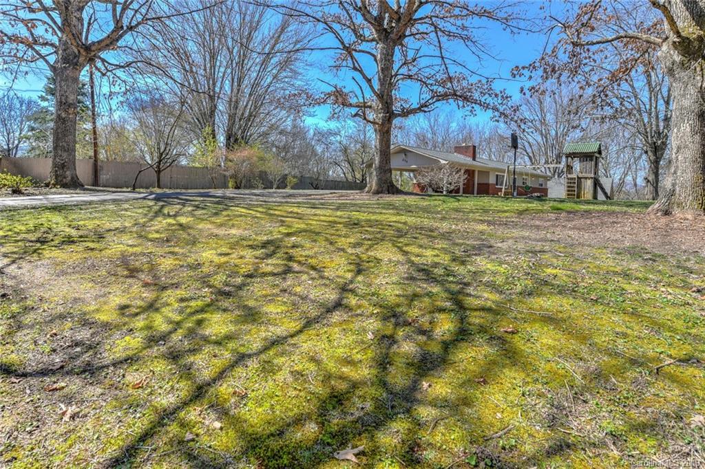 235 Asbury Road Candler, NC 28715 - Photo 27 of 37 Gallery Image 27