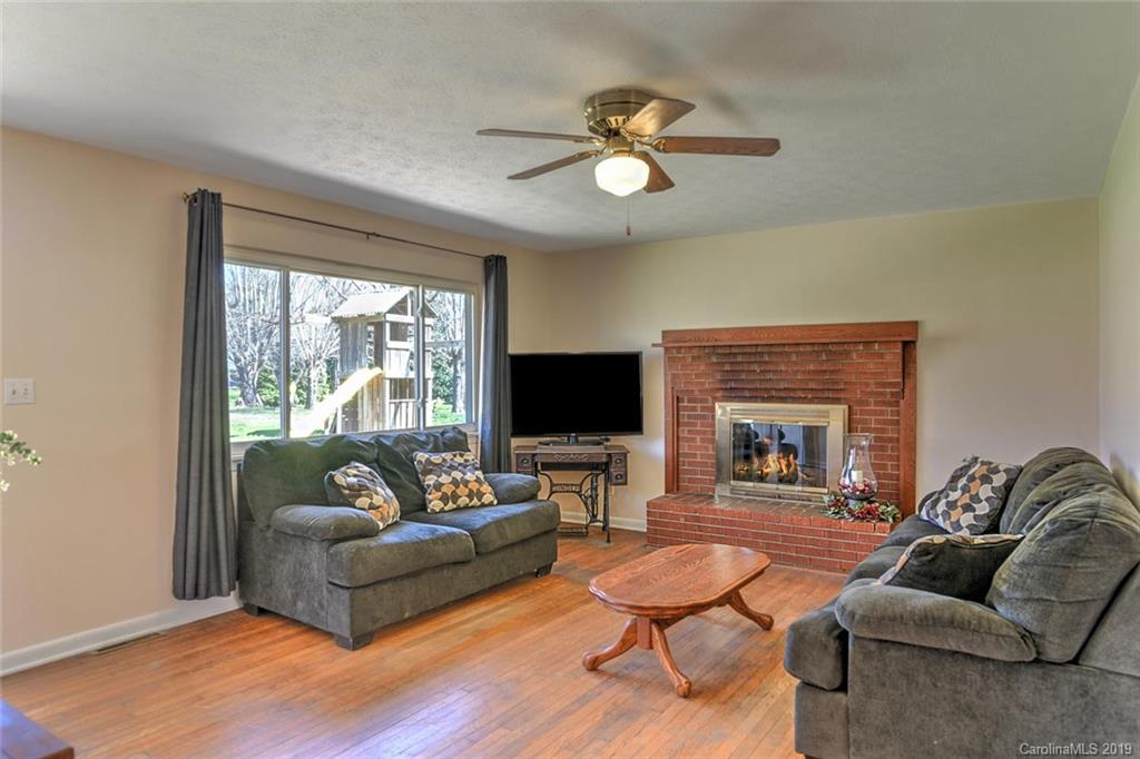 235 Asbury Road Candler, NC 28715 - Photo 4 of 37 Gallery Image 4