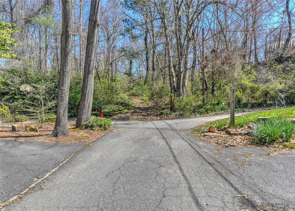 235 Asbury Road Candler, NC 28715 - Photo 36 of 37 Gallery Image 36