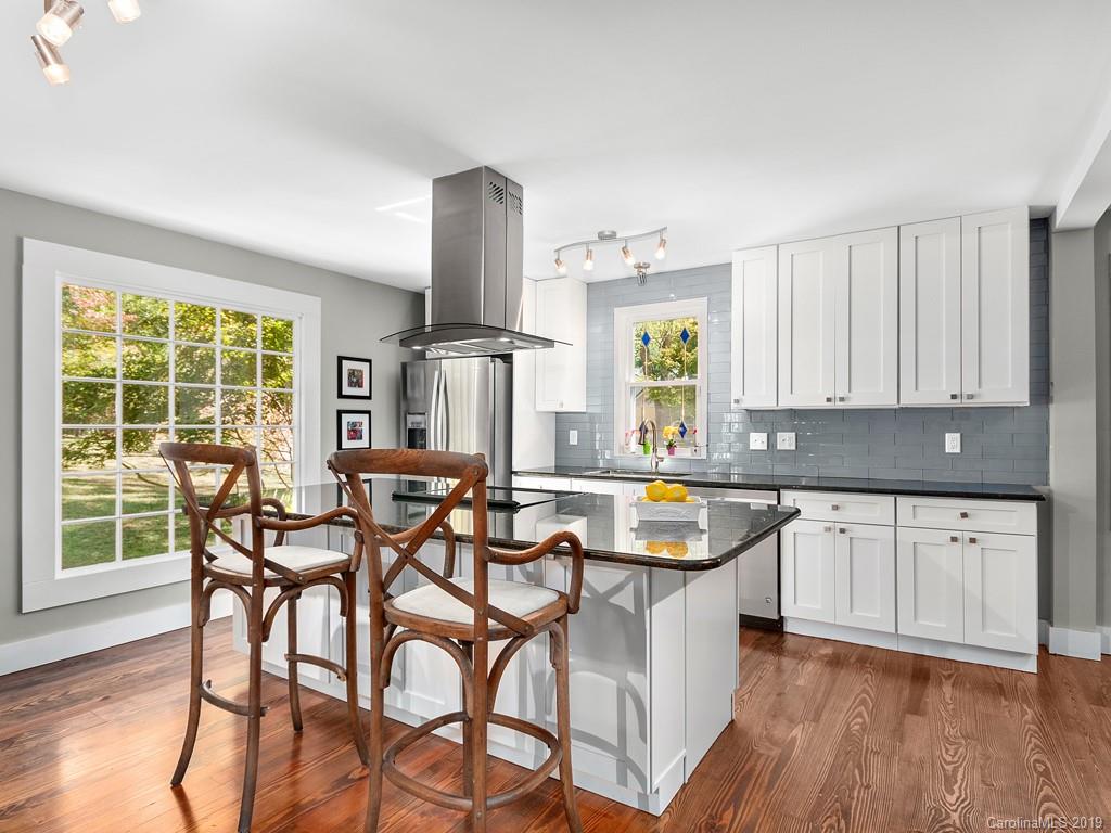 308 Rosscraggon Road Arden, NC 28704 - Photo 10 of 24 Gallery Image 10