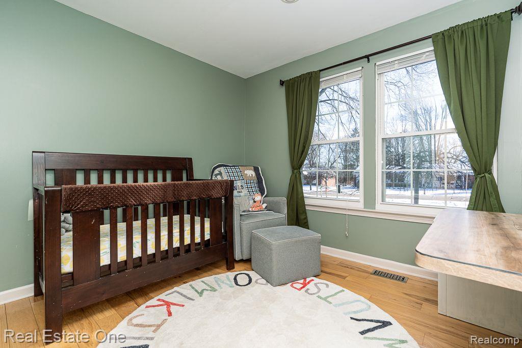 410 Maplehill Road Rochester Hills, MI 48306 - Photo 31 of 56