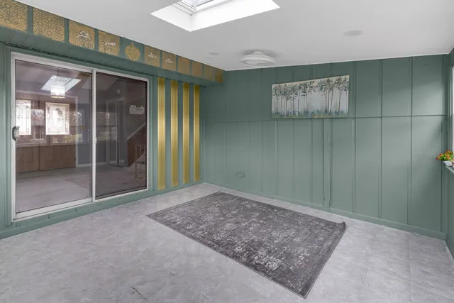 $626,000 | 4N580 Chatham Court, West Chicago, IL 60185