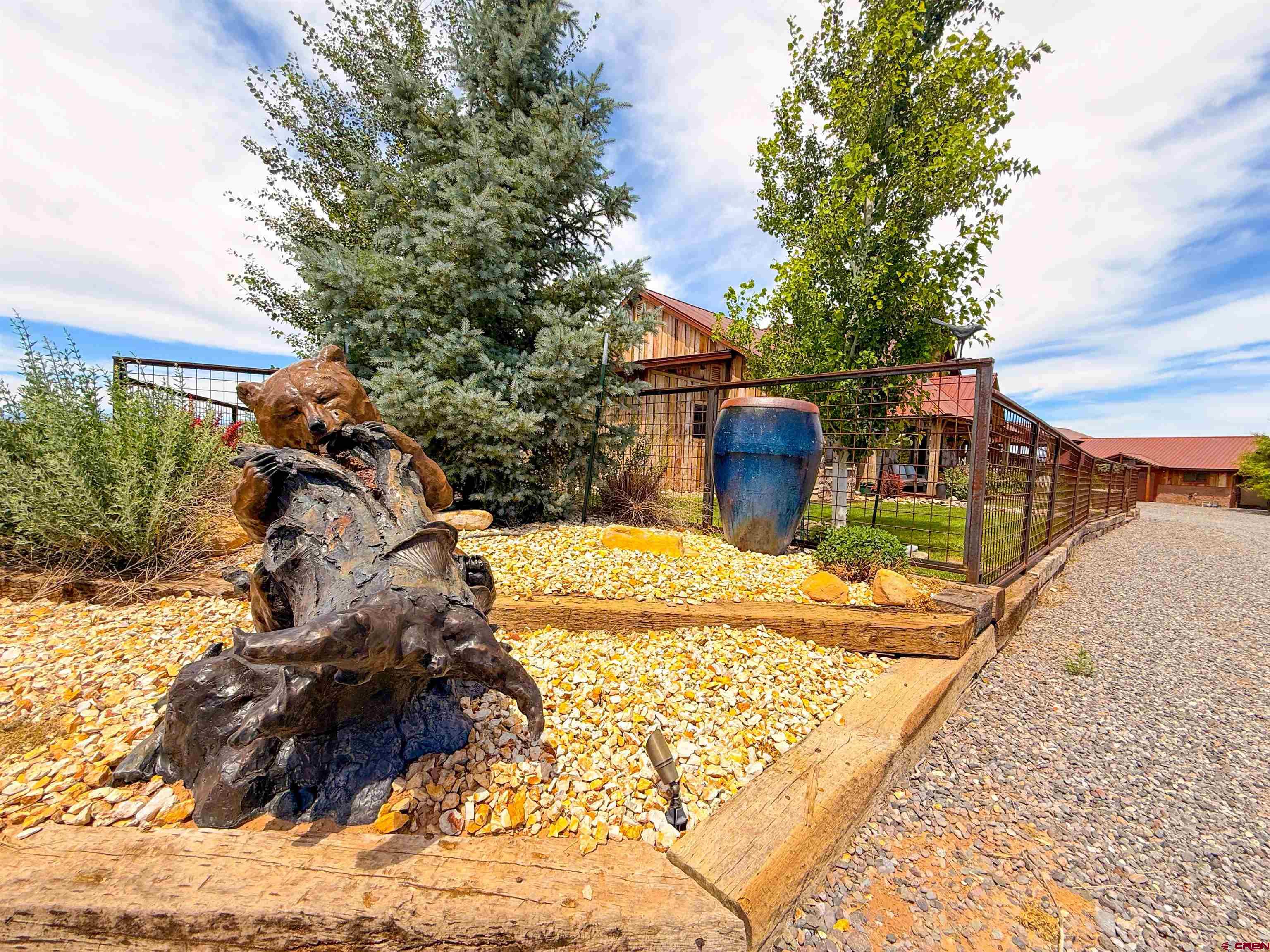 57507 Jefferson Road Montrose, CO 81403 - Photo 4 of 45