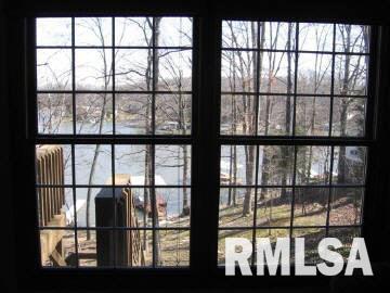 200 Sandy Point Goreville, IL 62939 - Photo 8 of 16