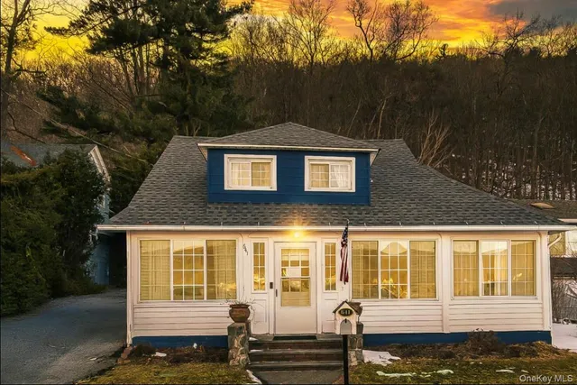 $699,000 | 641 Jersey Avenue, Greenwood Lake, NY 10925