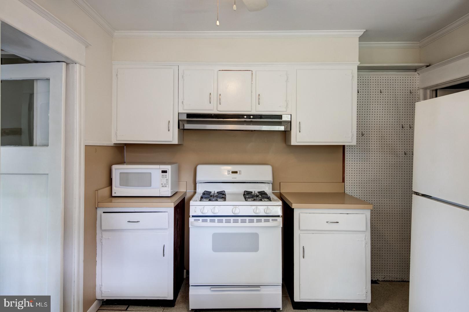 304 Boyer Road Cheltenham, PA 19012 - Photo 12 of 23