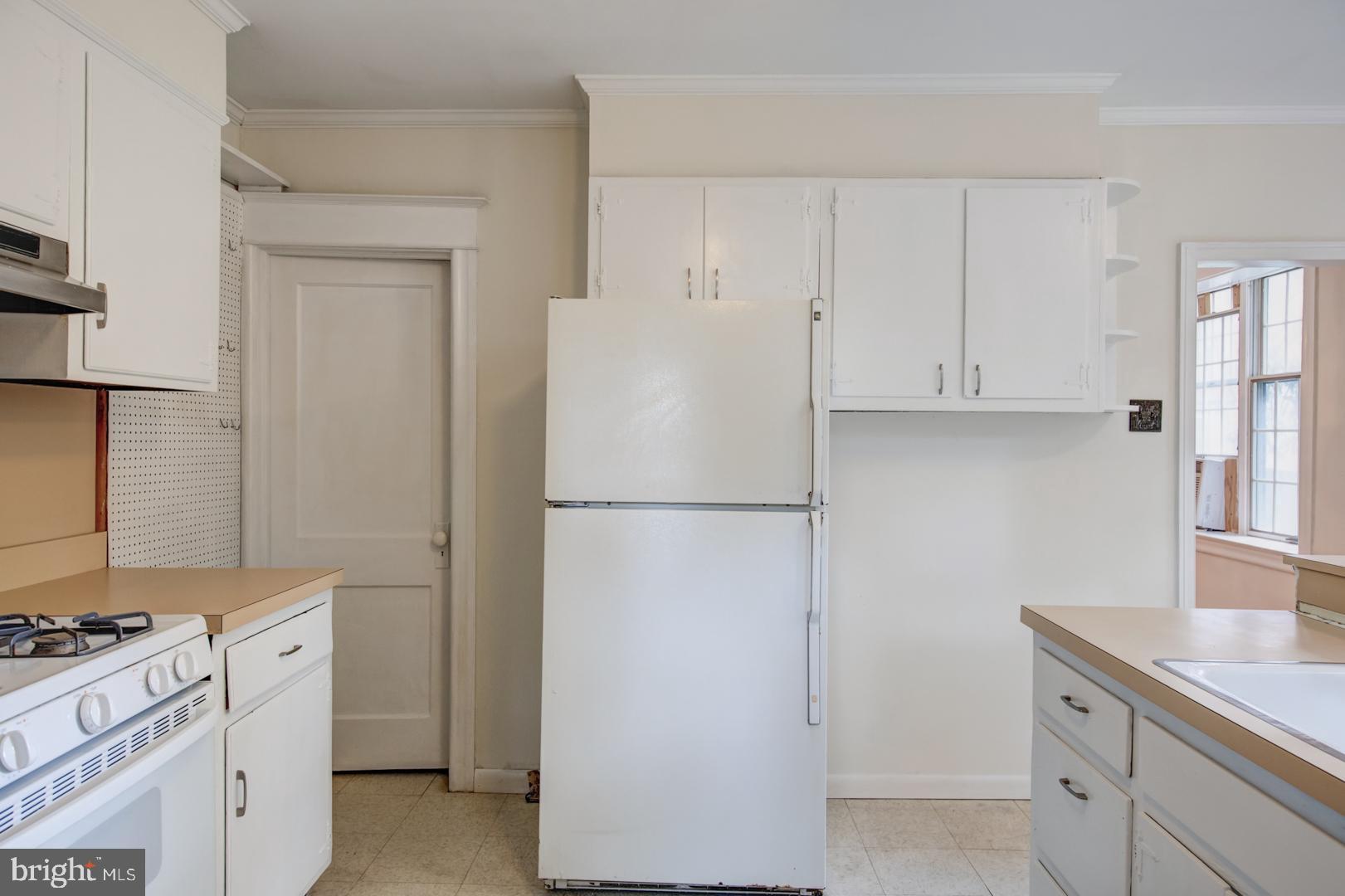 304 Boyer Road Cheltenham, PA 19012 - Photo 14 of 23