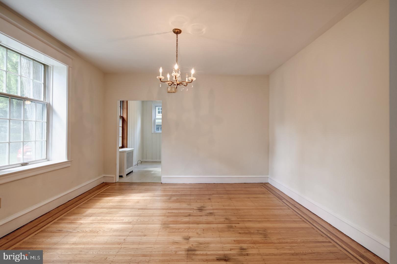 304 Boyer Road Cheltenham, PA 19012 - Photo 8 of 23