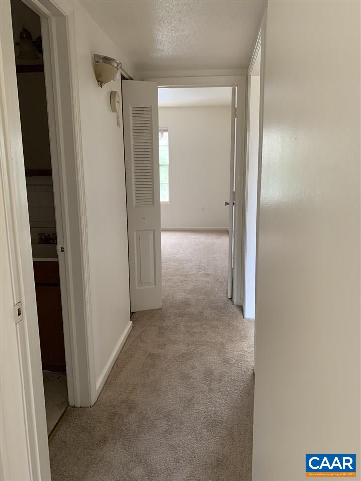2517 Hydraulic Road, Unit 75 Charlottesville, VA 22901 - Photo 16 of 17 Gallery Image 16
