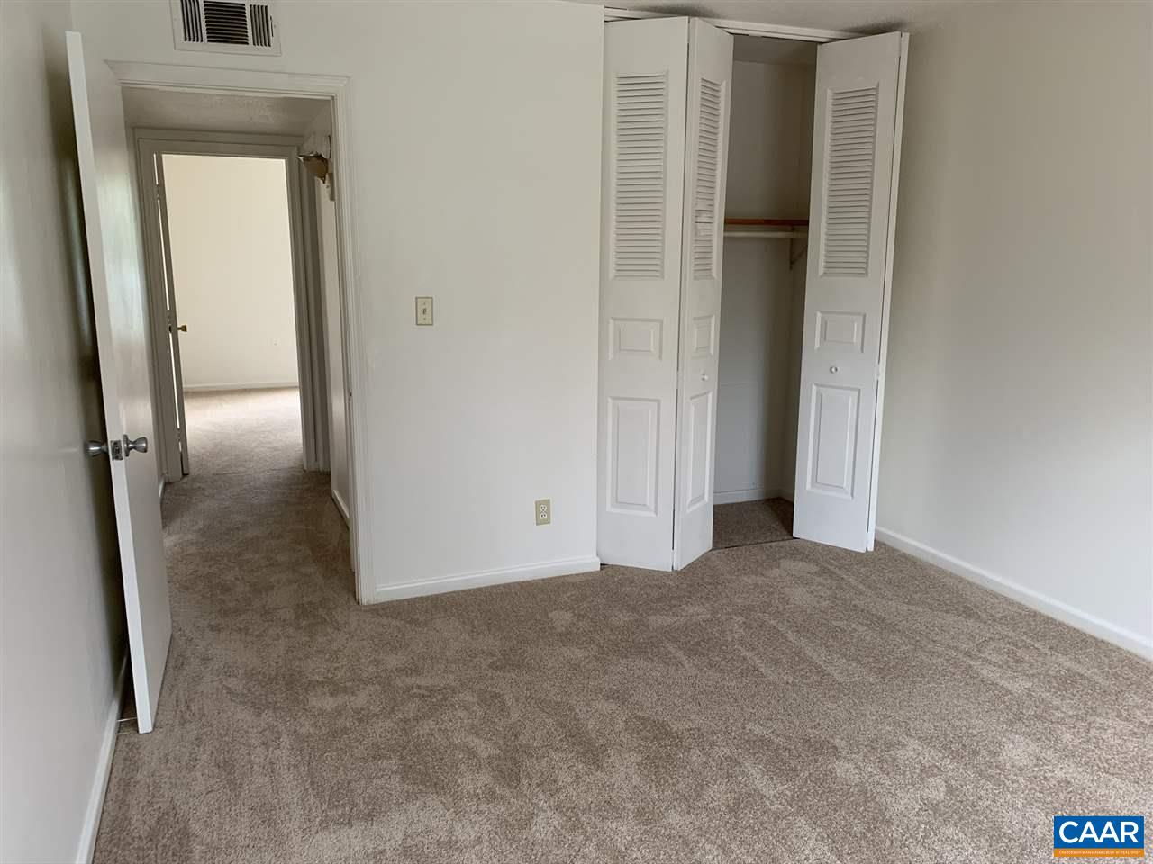 2517 Hydraulic Road, Unit 75 Charlottesville, VA 22901 - Photo 8 of 17 Gallery Image 8
