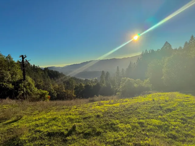 $499,000 | 47211 Fox Rock Road, Laytonville, CA 95454