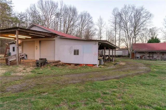 $750,000 | 96 Joyce Drive, Cleveland, GA 30528