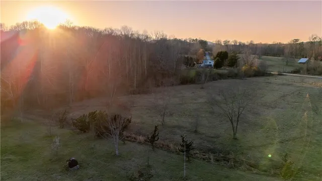 $750,000 | 96 Joyce Drive, Cleveland, GA 30528