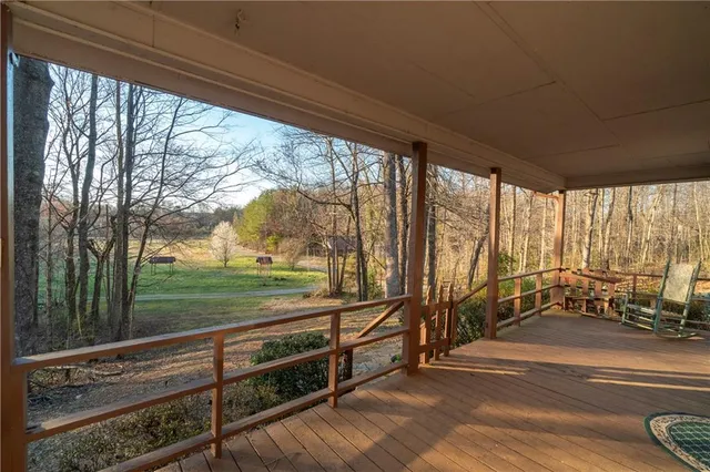 $750,000 | 96 Joyce Drive, Cleveland, GA 30528