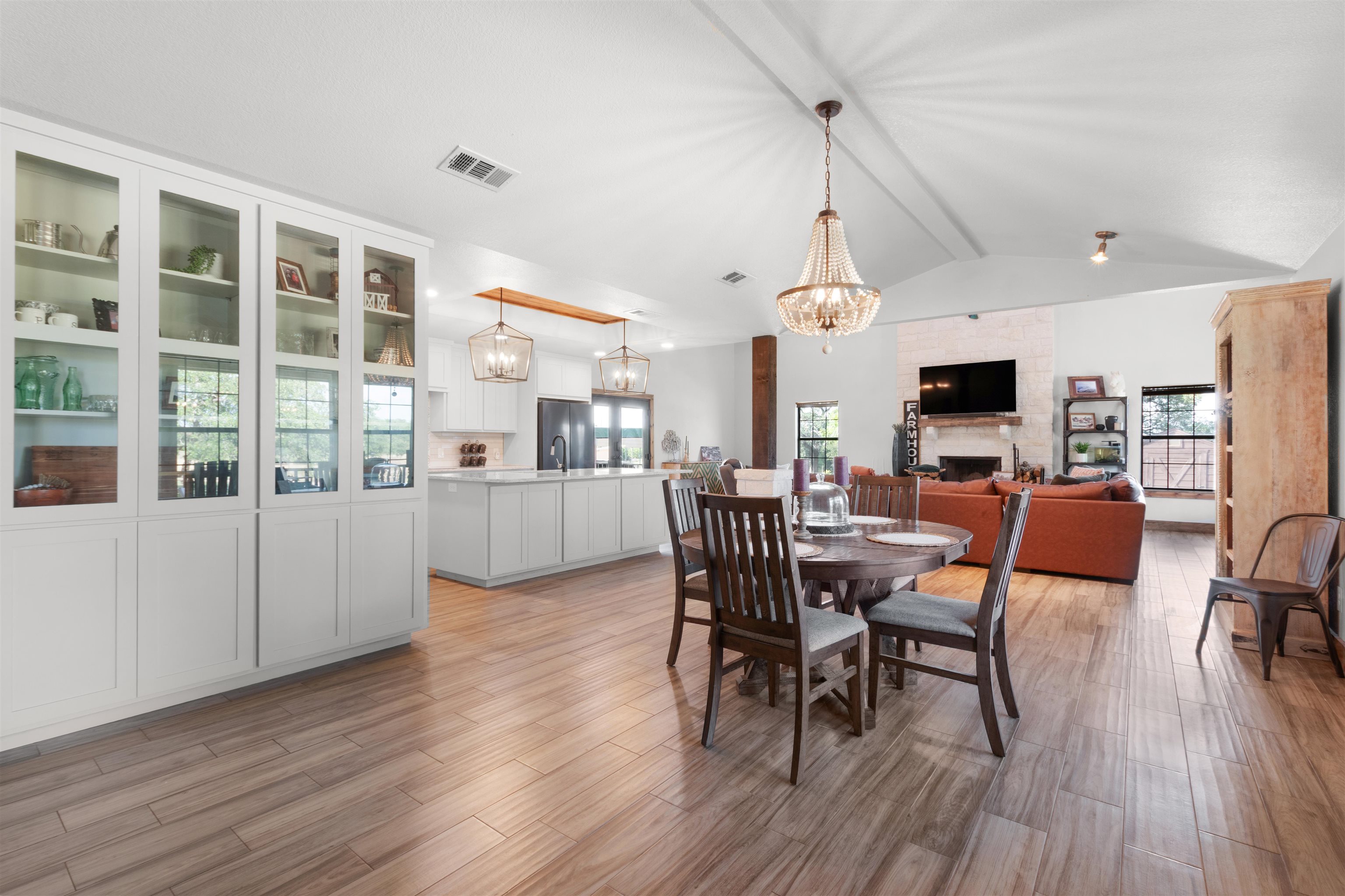 407 Windmill Road Burnet, TX 78611 - Photo 15 of 30