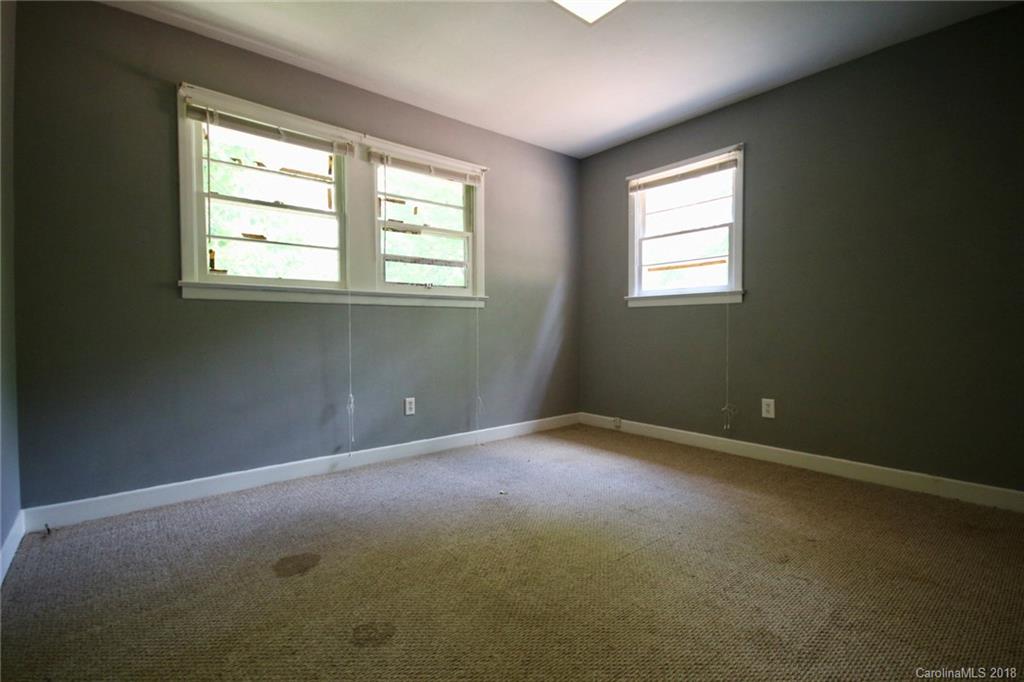 246 Lake Sega Road Brevard, NC 28712 - Photo 13 of 17 Gallery Image 13