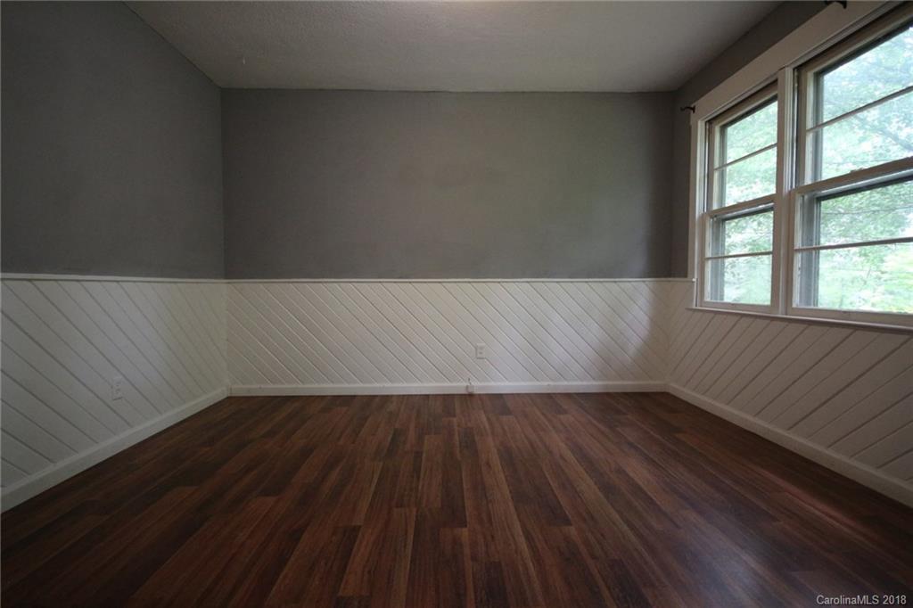 246 Lake Sega Road Brevard, NC 28712 - Photo 7 of 17 Gallery Image 7
