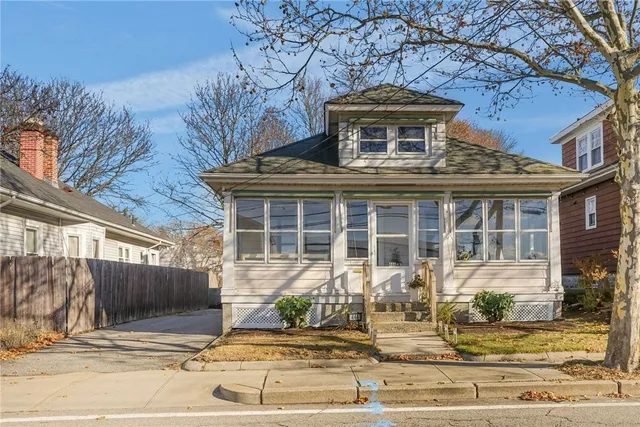 $349,900 | 444 Niantic Avenue, Providence, RI 02910