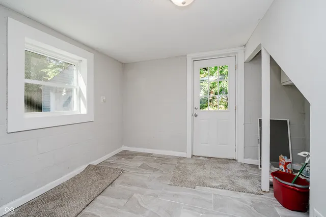 $2,300 | 324 North Tennessee Street, Danville, IN 46122