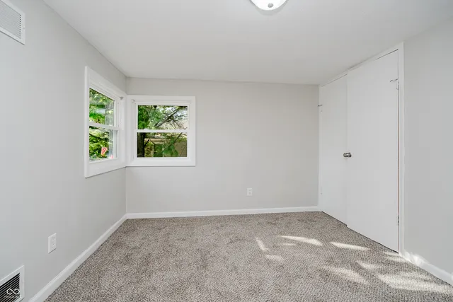 $2,300 | 324 North Tennessee Street, Danville, IN 46122