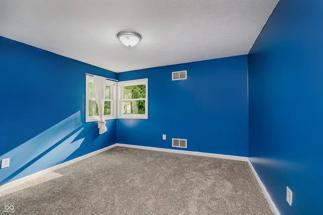 $2,300 | 324 North Tennessee Street, Danville, IN 46122