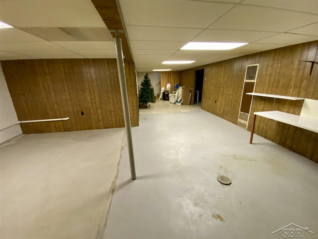 2479 Hemmeter Road Saginaw, MI 48603 - Photo 12 of 18