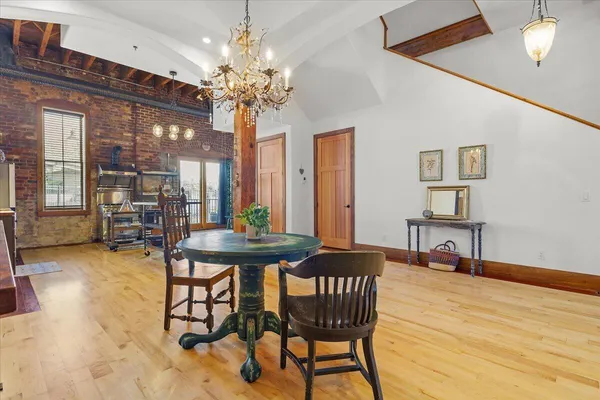 $589,000 | 141 Norfolk Avenue Southwest, Roanoke, VA 24011