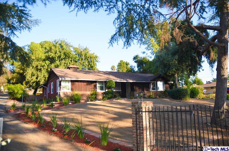 3482 Hollyslope Road Altadena, CA 91001 - Photo 2 of 77 Gallery Image 2