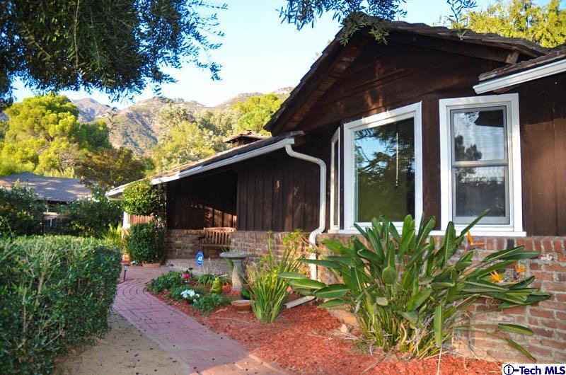 3482 Hollyslope Road Altadena, CA 91001 - Photo 3 of 77 Gallery Image 3