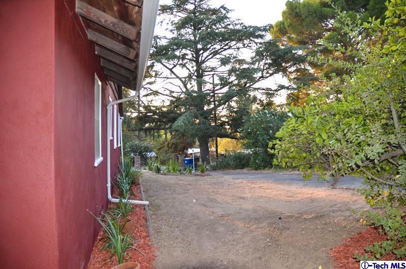3482 Hollyslope Road Altadena, CA 91001 - Photo 45 of 77 Gallery Image 45