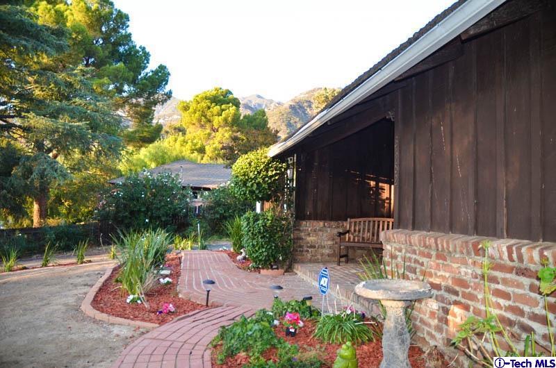 3482 Hollyslope Road Altadena, CA 91001 - Photo 7 of 77 Gallery Image 7