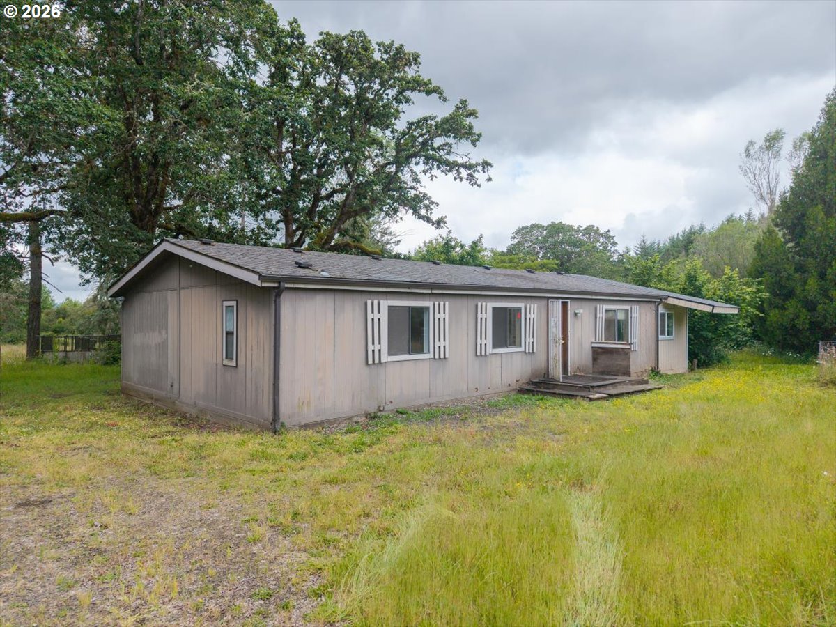 33926 Ford Mill Road Lebanon, OR 97355 - Photo 1 of 35
