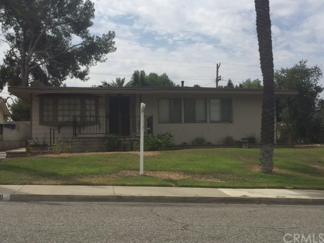 558 Massachusetts Avenue Riverside, CA 92507 - Photo 1 of 1