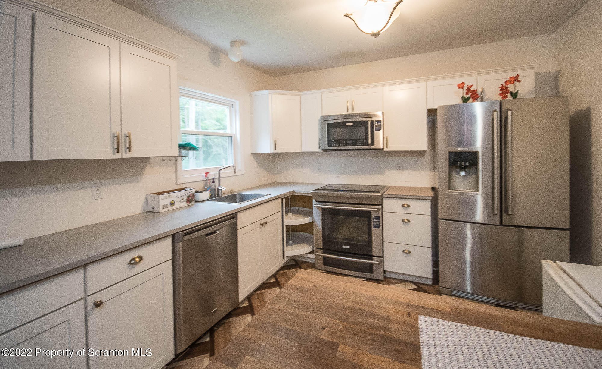 412 Willowbrook Road Clarks Summit, PA 18411 - Photo 6 of 17 Gallery Image 6