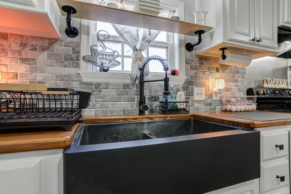 $315,000 | 1822 South 3rd Street, Tahoka, TX 79373