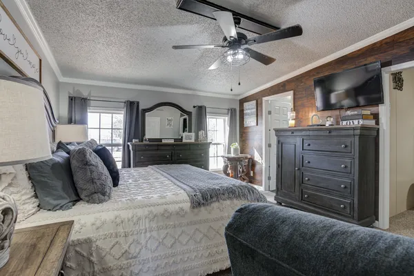 $315,000 | 1822 South 3rd Street, Tahoka, TX 79373