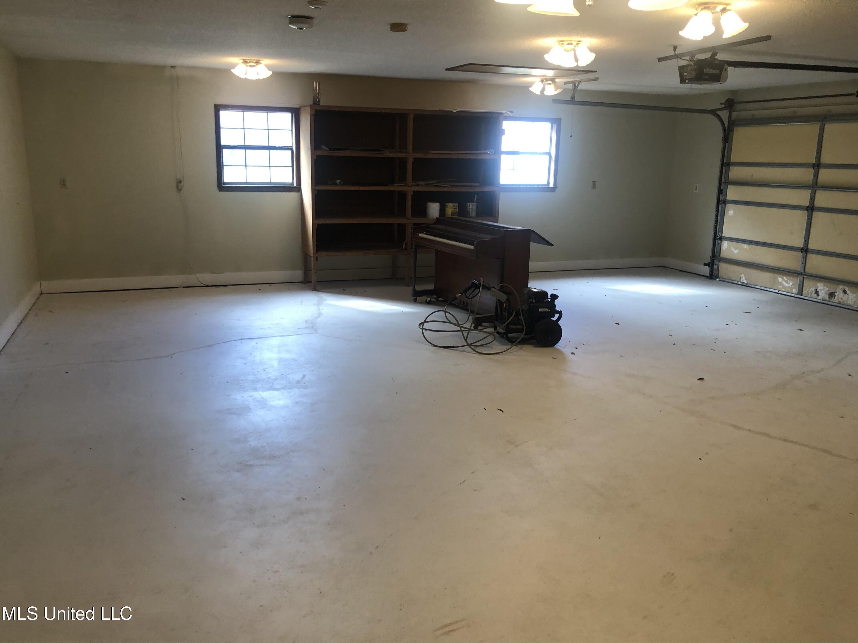 13929 Constitution Road Moss Point, MS 39562 - Photo 36 of 57 6B117BD0-6EFD-492F-9431-24846D8CADDD
