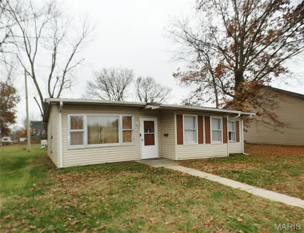 $90,000 | 408 East Mound Street, Sparta, IL 62286