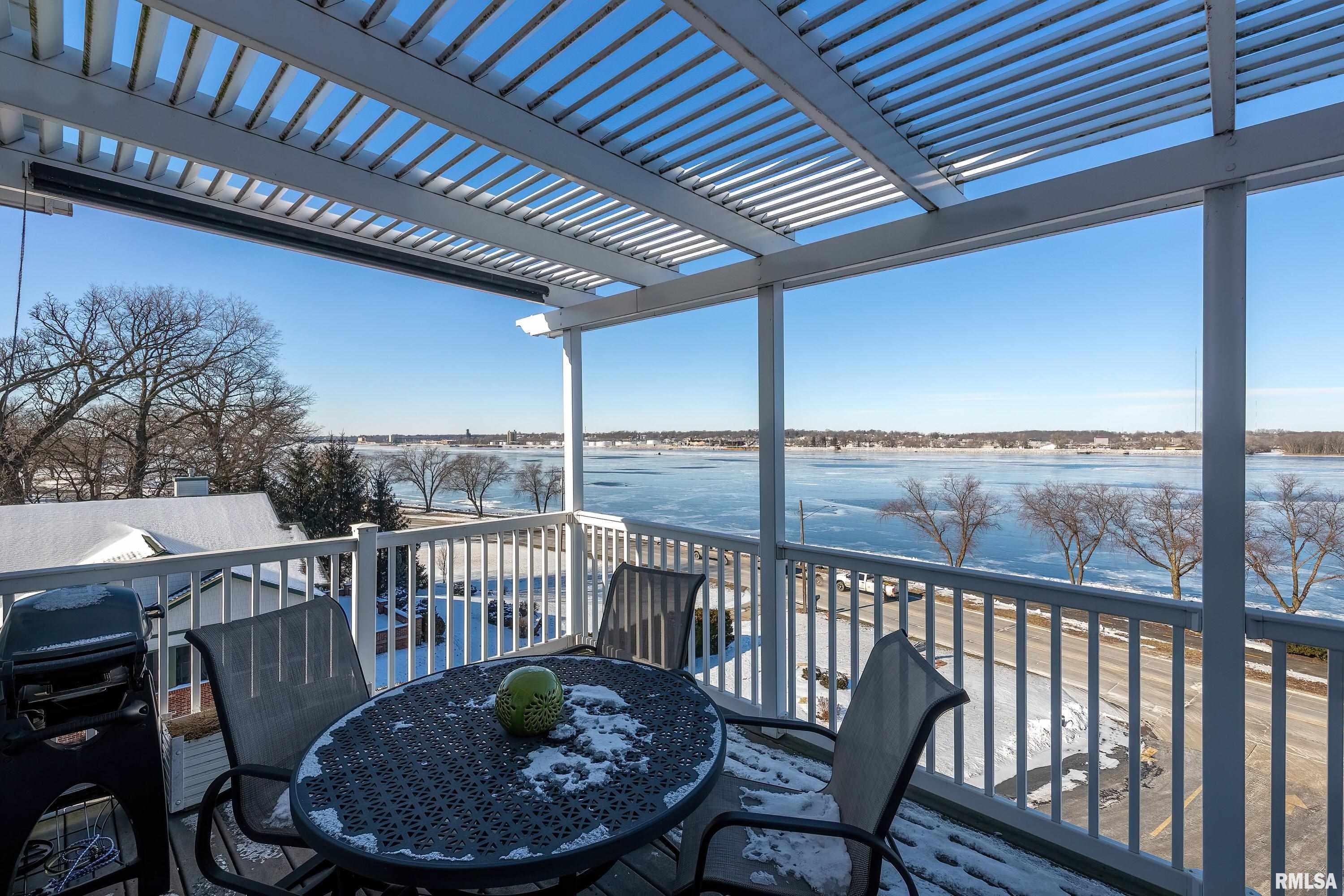 4412 River Drive, Unit 401 Moline, IL 61265 - Photo 17 of 39