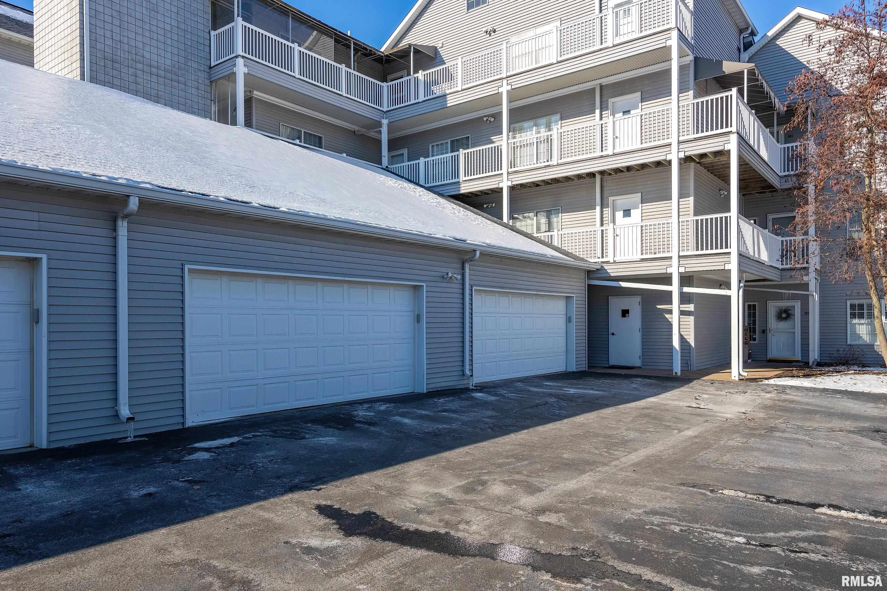 4412 River Drive, Unit 401 Moline, IL 61265 - Photo 29 of 39