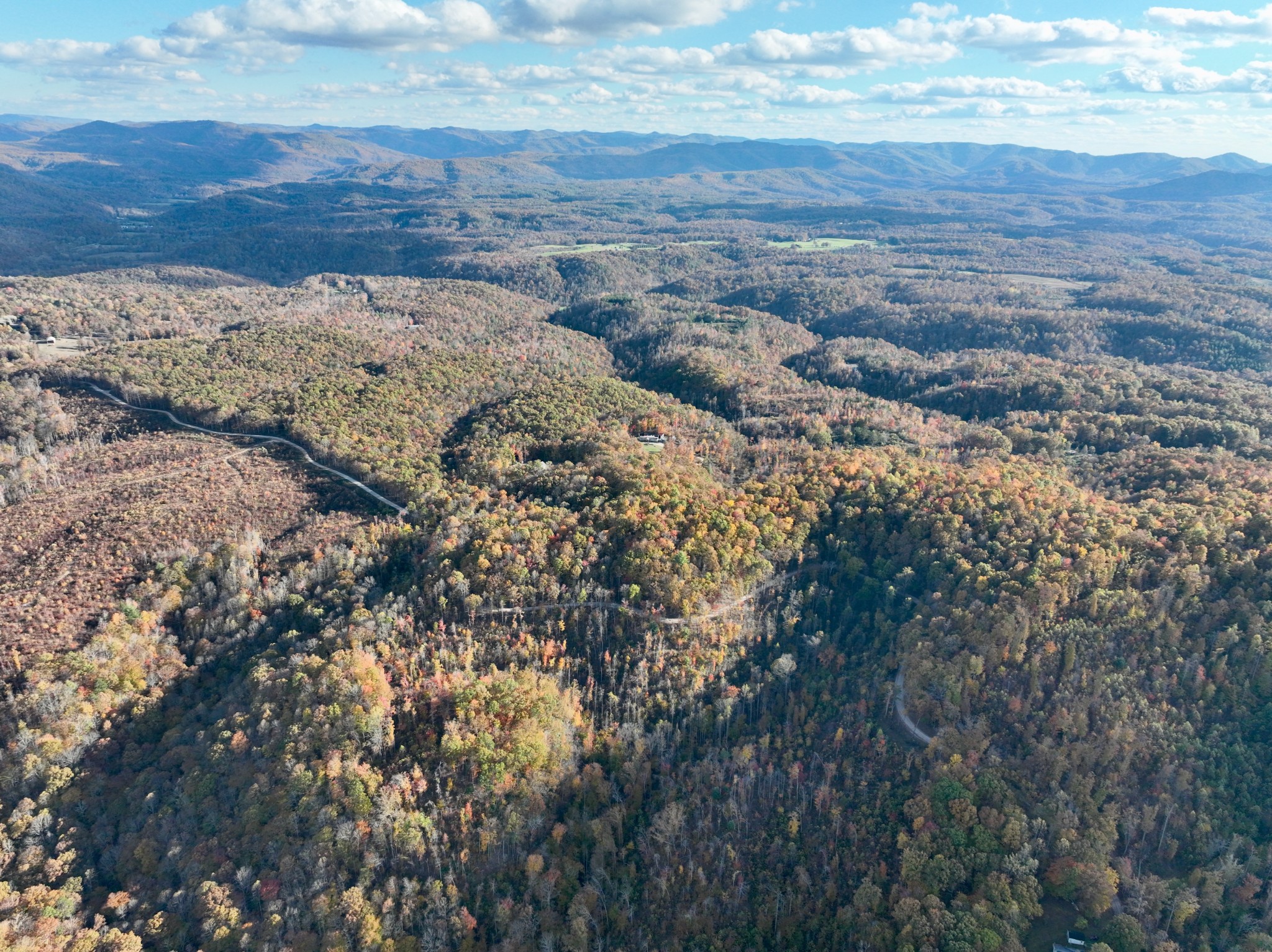 1 East Robbins Road East Robbins, TN 37852 - Photo 29 of 76 a view of outdoor space and mountain view